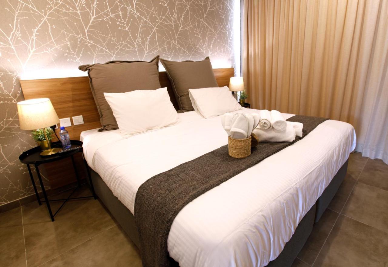 Aparthotel Cosmopolis Multi-Venue Larnaca Exteriér fotografie